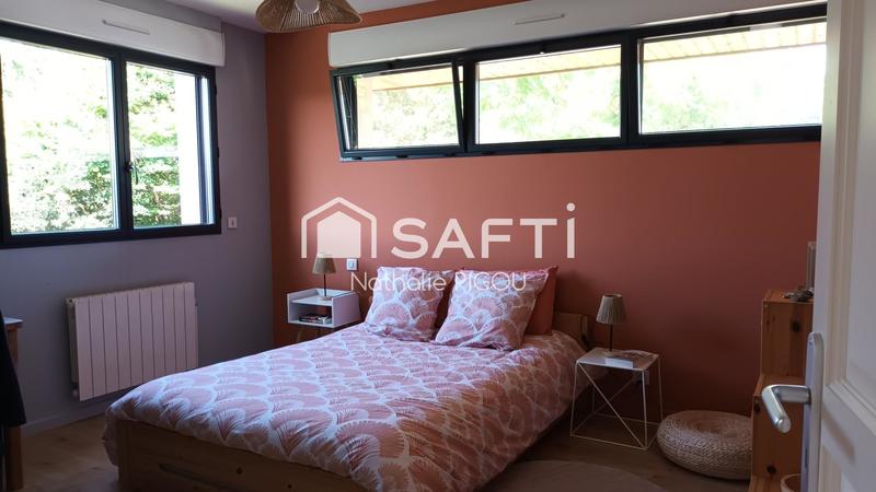 Maison - 182 m² - 6 pièces