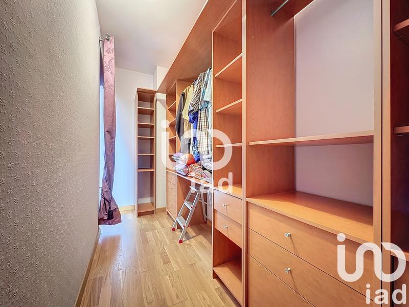 Maison - 224 m² - 5 pièces