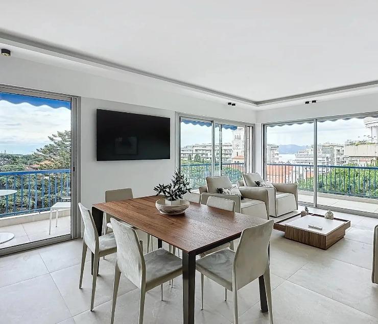 Appartement - 91 m² - 4 pièces