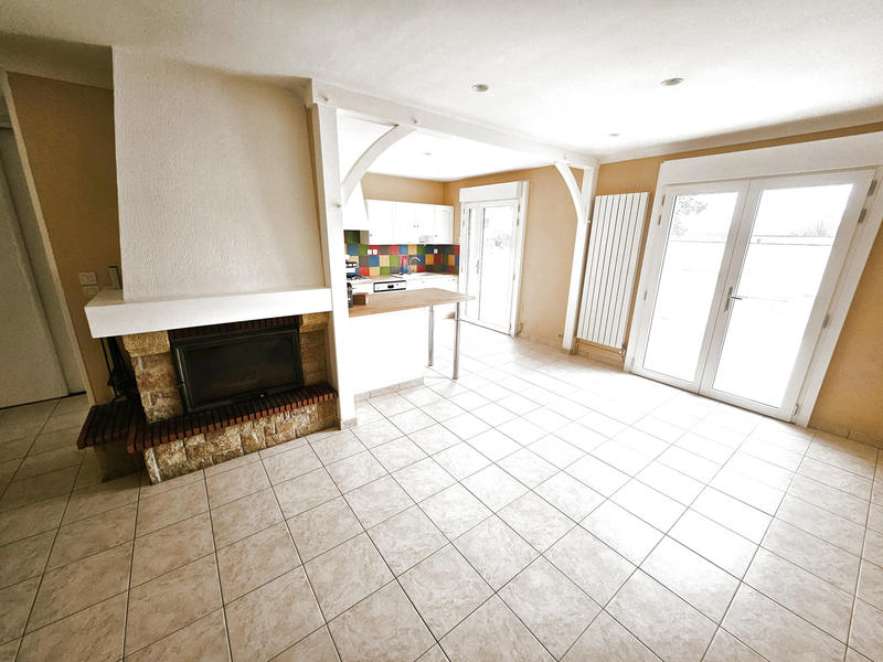 Maison - 110 m² - 9 pièces