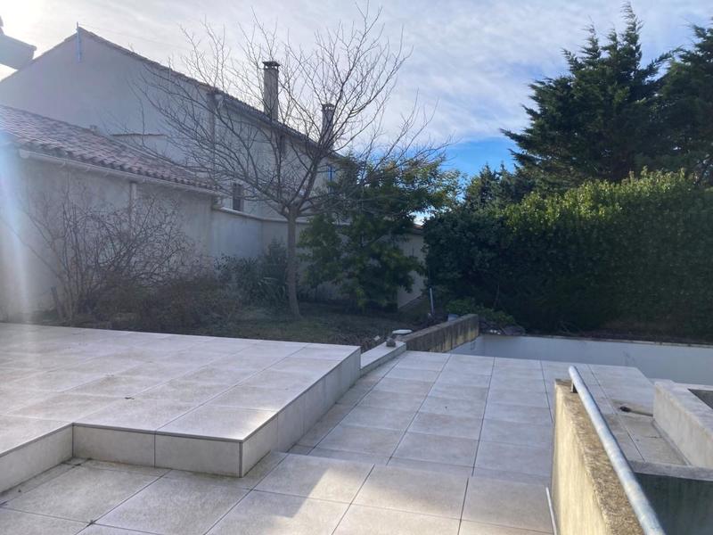 Maison - 100 m² - 3 pièces