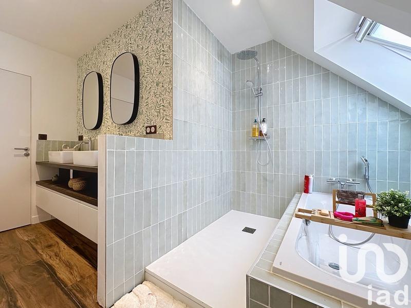 Maison de ville - 197 m² - 6 pièces