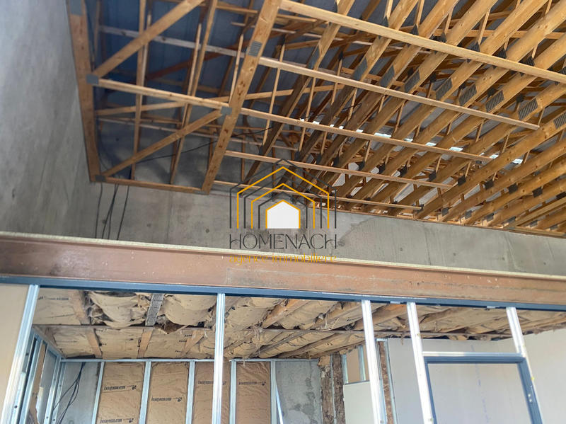 Local d'activités - 205 m²