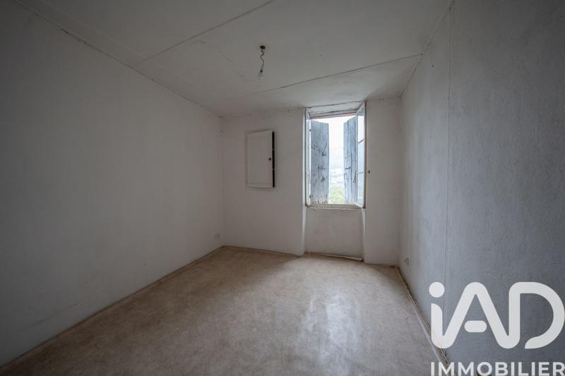 Maison - 300 m² - 5 pièces