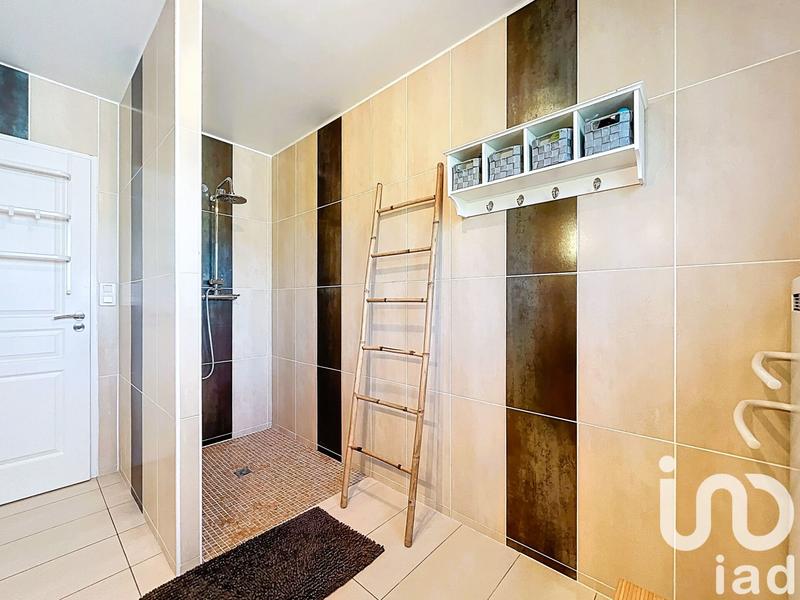 Maison - 111 m² - 4 pièces