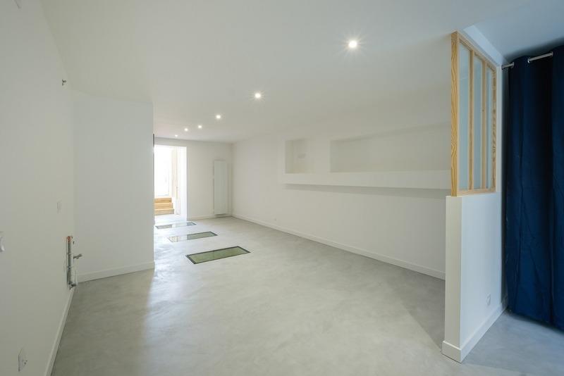 Maison de ville - 255 m² - 8 pièces