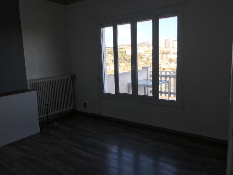 Maison - 93 m² - 5 pièces