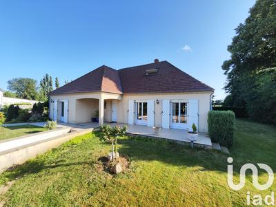 Maison - 147 m² - 6 pièces