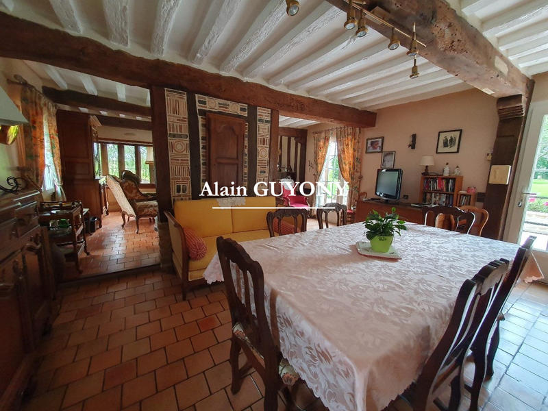 Maison ancienne - 138 m² - 8 pièces