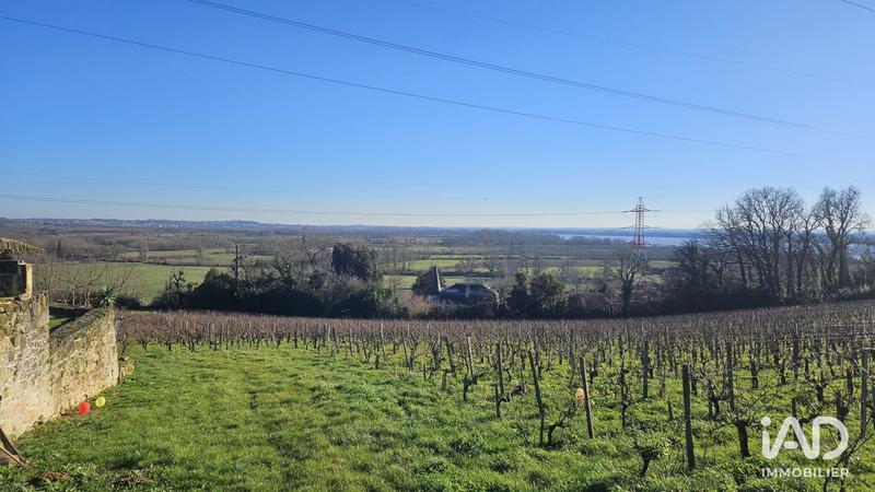 Maison - 332 m² - 6 pièces