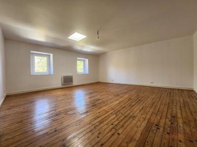 Maison - 170 m² - 7 pièces