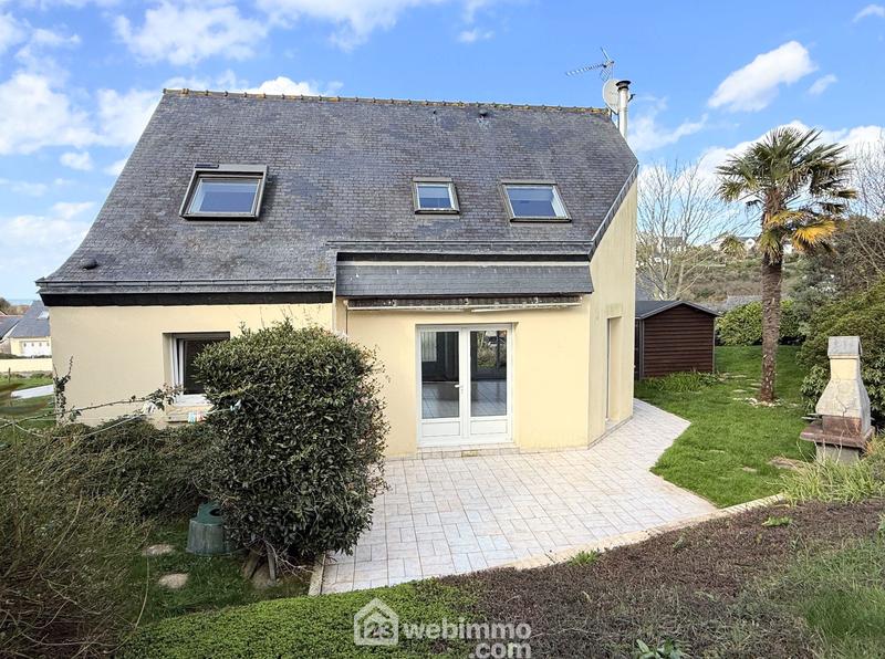 Maison - 102 m² - 6 pièces