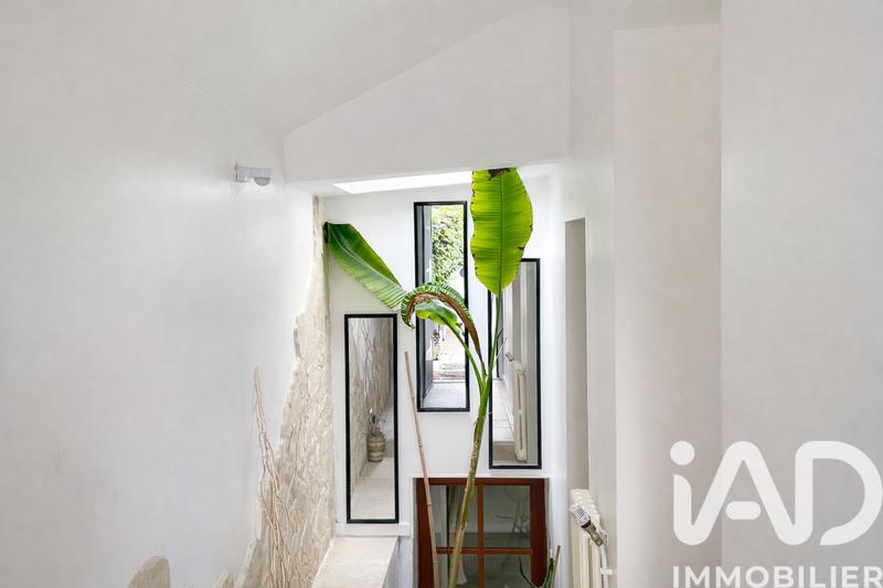 Maison - 254 m² - 11 pièces