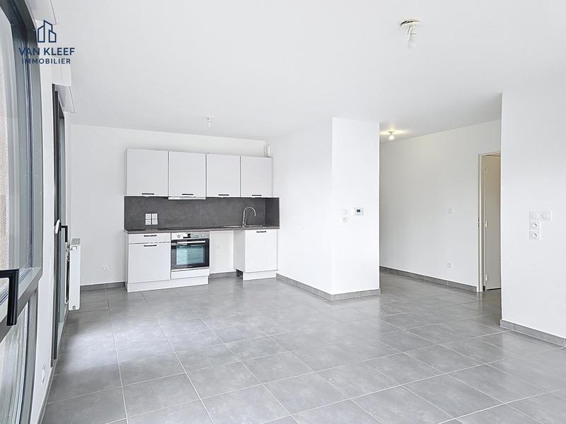 Appartement - 85 m² - 4 pièces