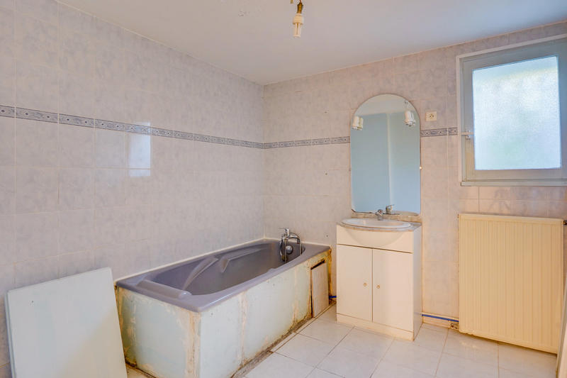 Maison - 190 m² - 6 pièces