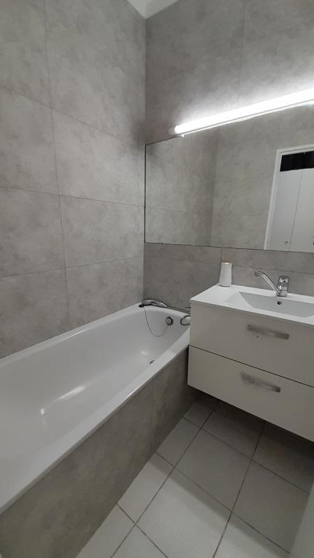 Studio - 25 m² - 1 pièce