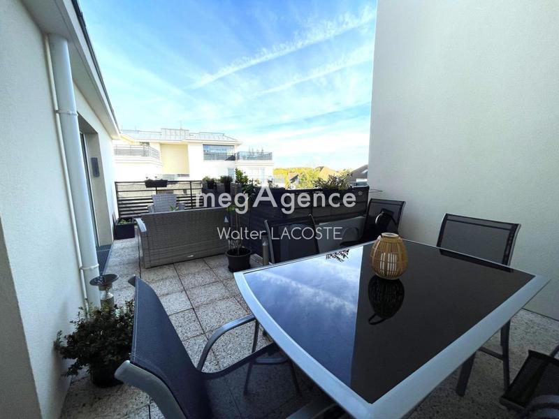 Appartement - 80 m² - 4 pièces