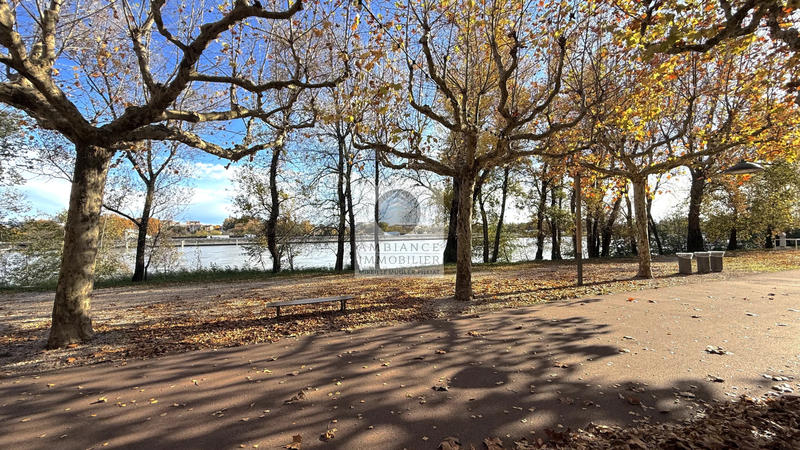 Appartement - 98 m² - 4 pièces