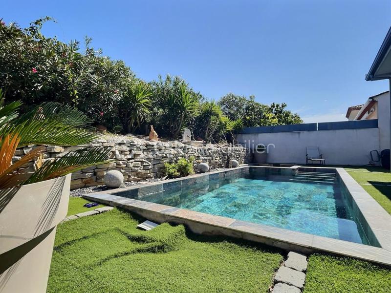 Maison - 150 m² - 5 pièces