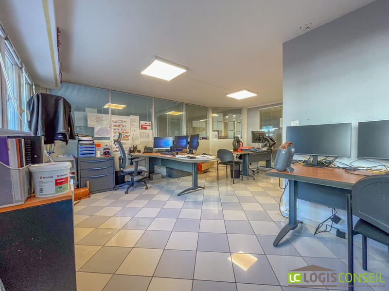 Local commercial - 113 m² - 5 pièces