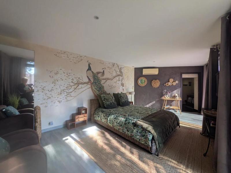 Maison - 547 m² - 15 pièces