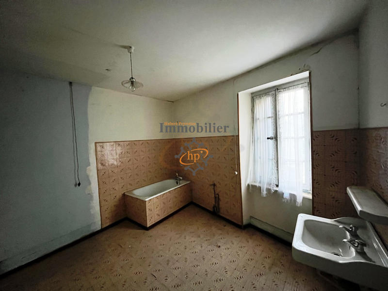 Maison - 120 m² - 7 pièces