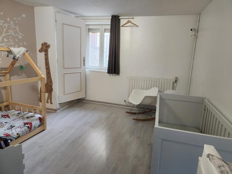 Maison - 121 m² - 4 pièces