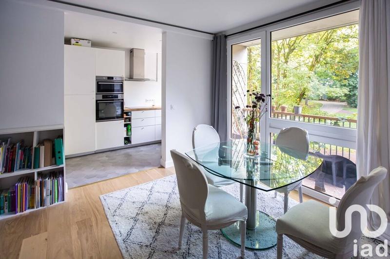 Appartement - 111 m² - 5 pièces