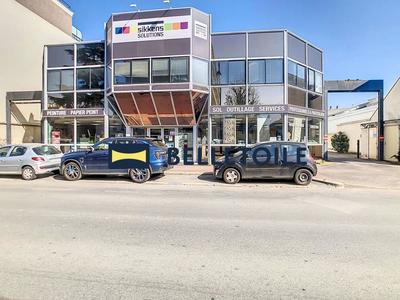 Local commercial - 2 657 m²