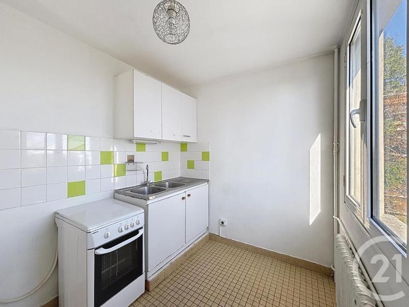 Studio - 29 m² - 1 pièce