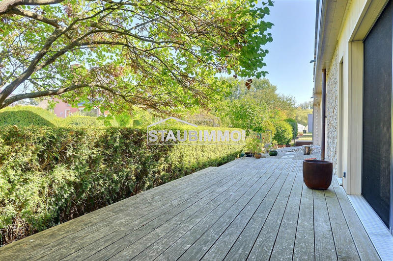 Maison - 195 m² - 7 pièces