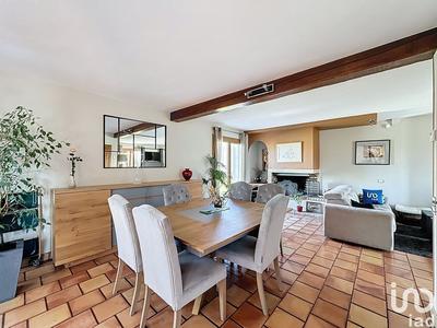Maison - 160 m² - 5 pièces