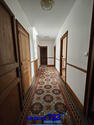 Immeuble - 264 m² - 10 pièces