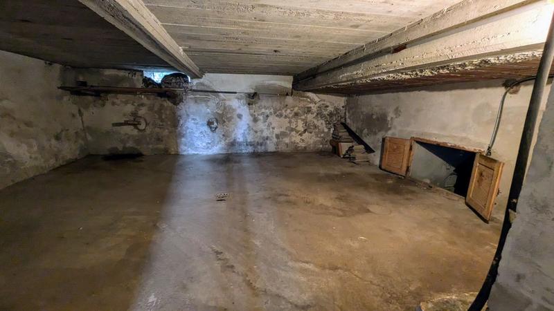 Maison - 208 m² - 5 pièces