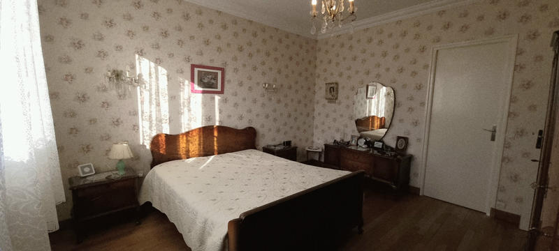 Maison - 192 m² - 6 pièces