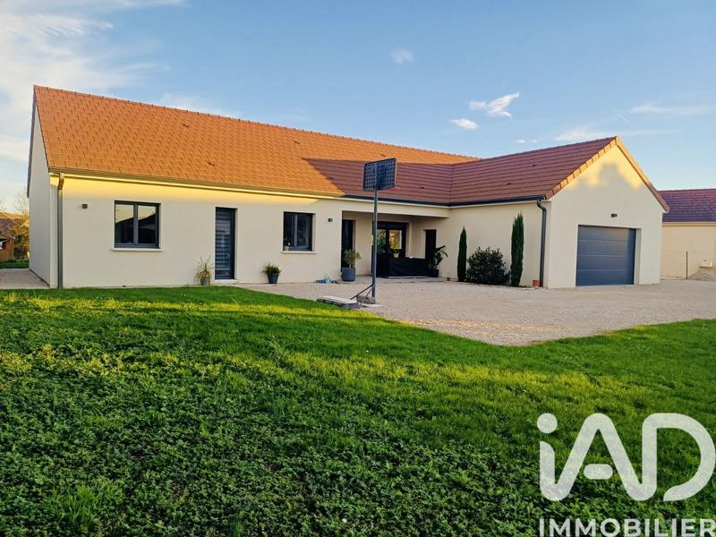 Maison - 143 m² - 7 pièces