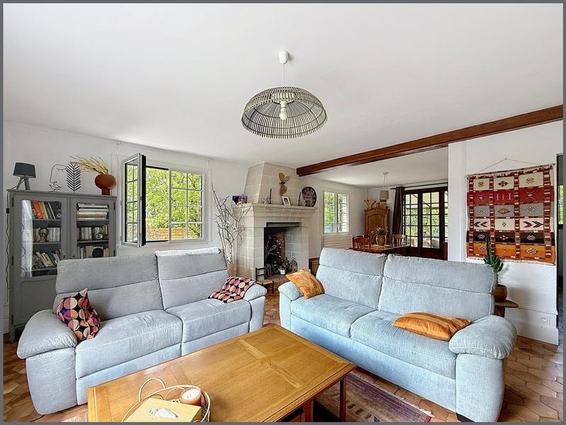 Maison - 253 m² - 10 pièces