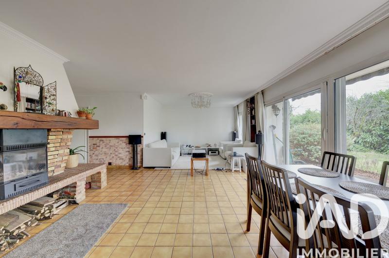 Maison - 121 m² - 5 pièces