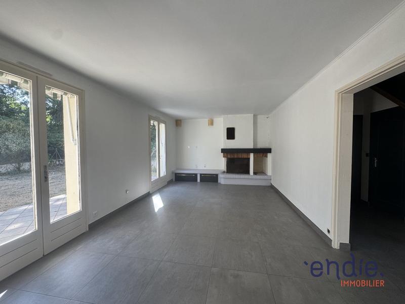 Maison - 121 m² - 6 pièces