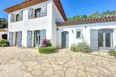 Villa - 151 m² - 6 pièces