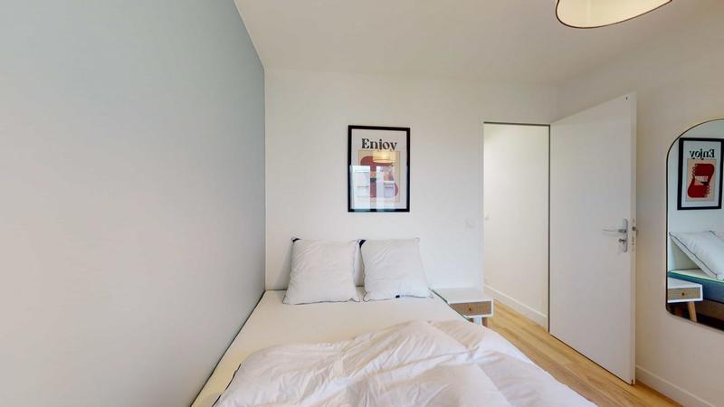 Appartement - 84 m² - 5 pièces