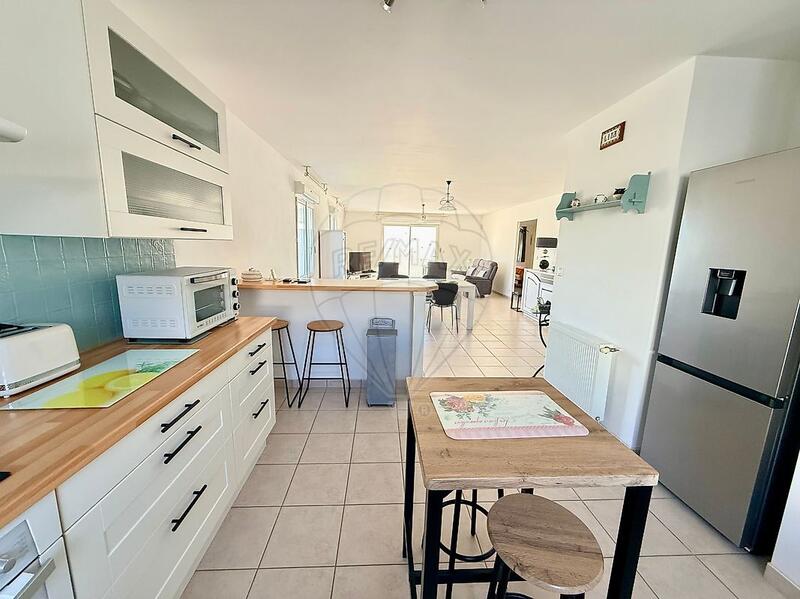 Maison - 97 m² - 3 pièces