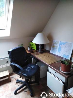 Chambre - 10 m² - 1 pièce