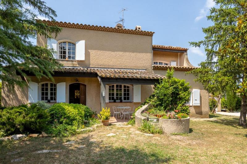 Villa - 170 m² - 5 pièces