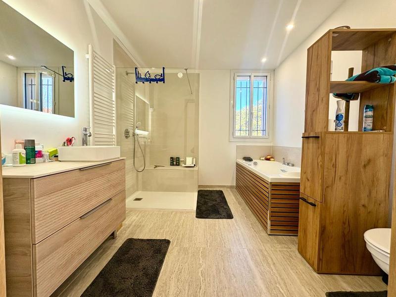 Maison - 81 m² - 3 pièces