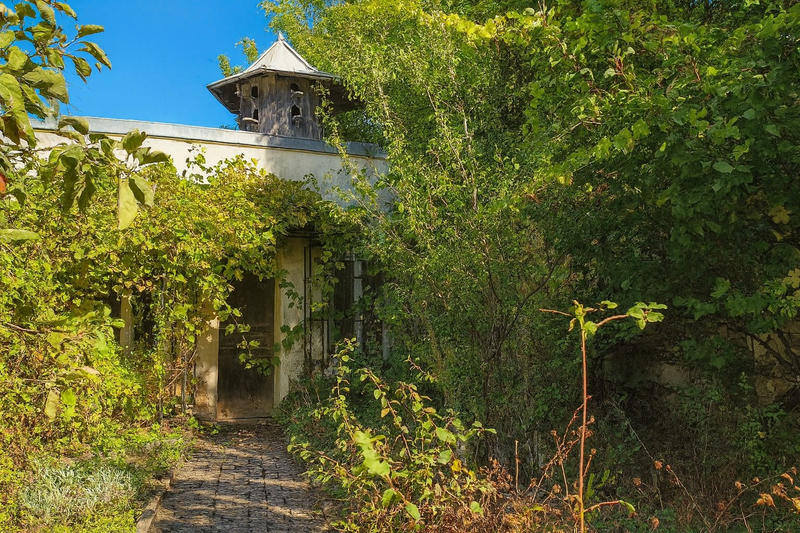 Propriété - 363 m² - 9 pièces