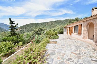 Maison - 89 m² - 3 pièces