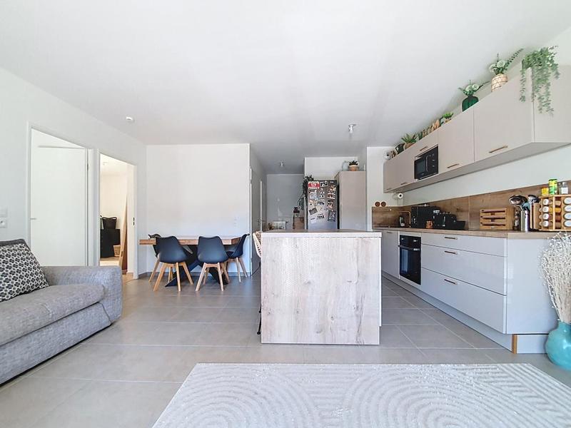 Appartement - 62 m² - 3 pièces