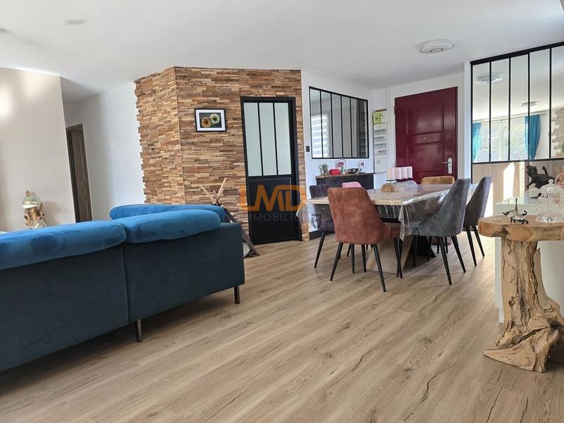 Maison - 106 m² - 5 pièces