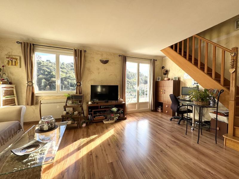 Appartement - 71 m² - 3 pièces